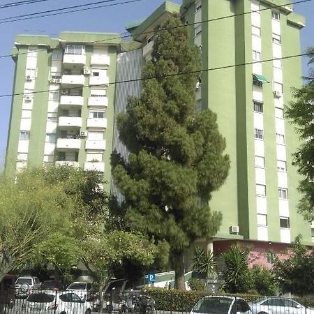 Piso Muy Amplio En Malaga . Apartment Ngoại thất bức ảnh